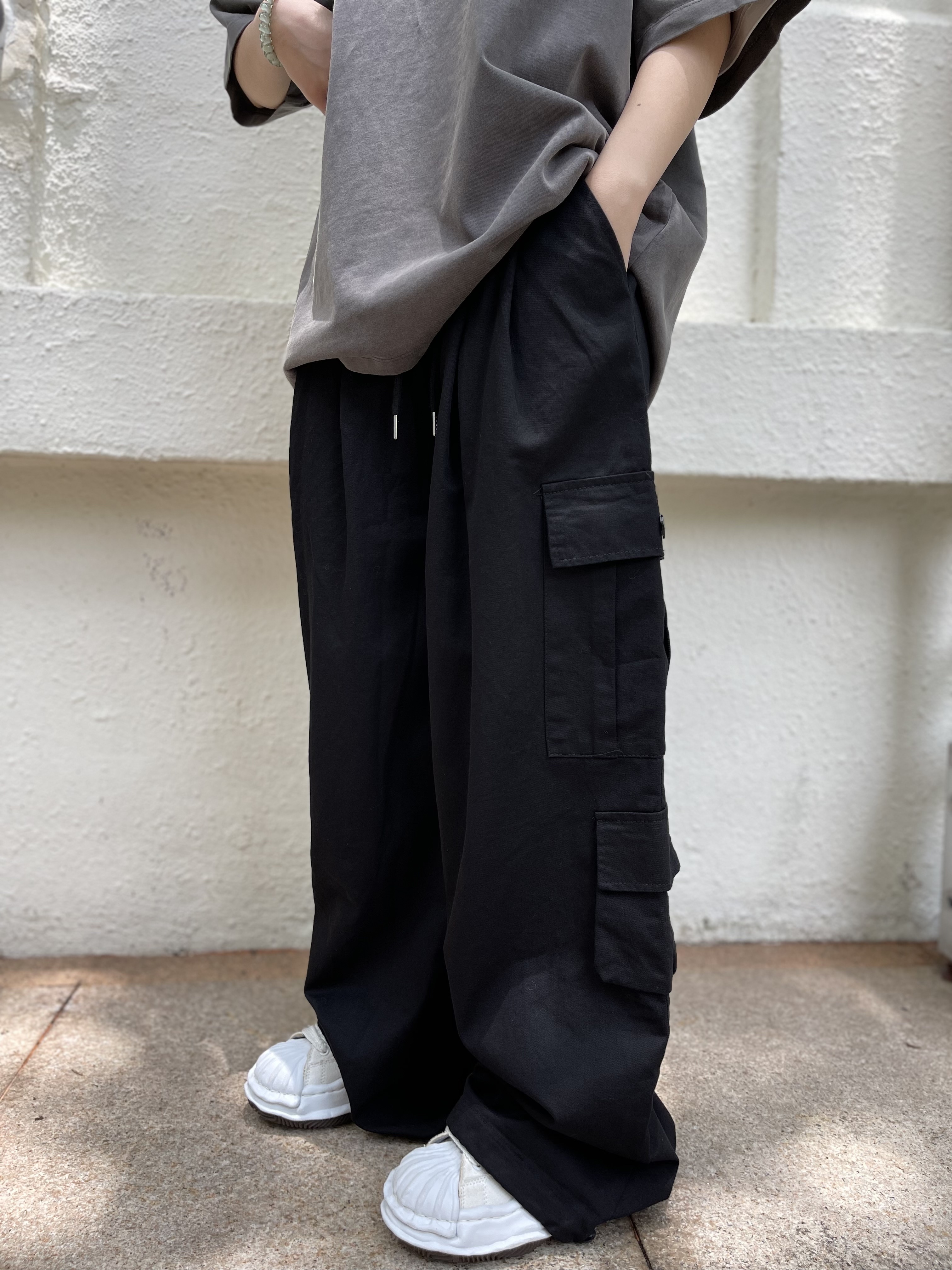 LPT0031 四袋黑色直筒褲