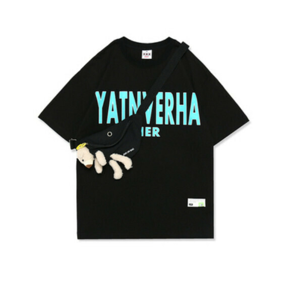 Street Hip Hop Comes with Bear Shoulder Bag Short Sleeve T (Black) [M-2XL Size] [Contact Customer Service to Confirm Shipping Size After Placing an Order]