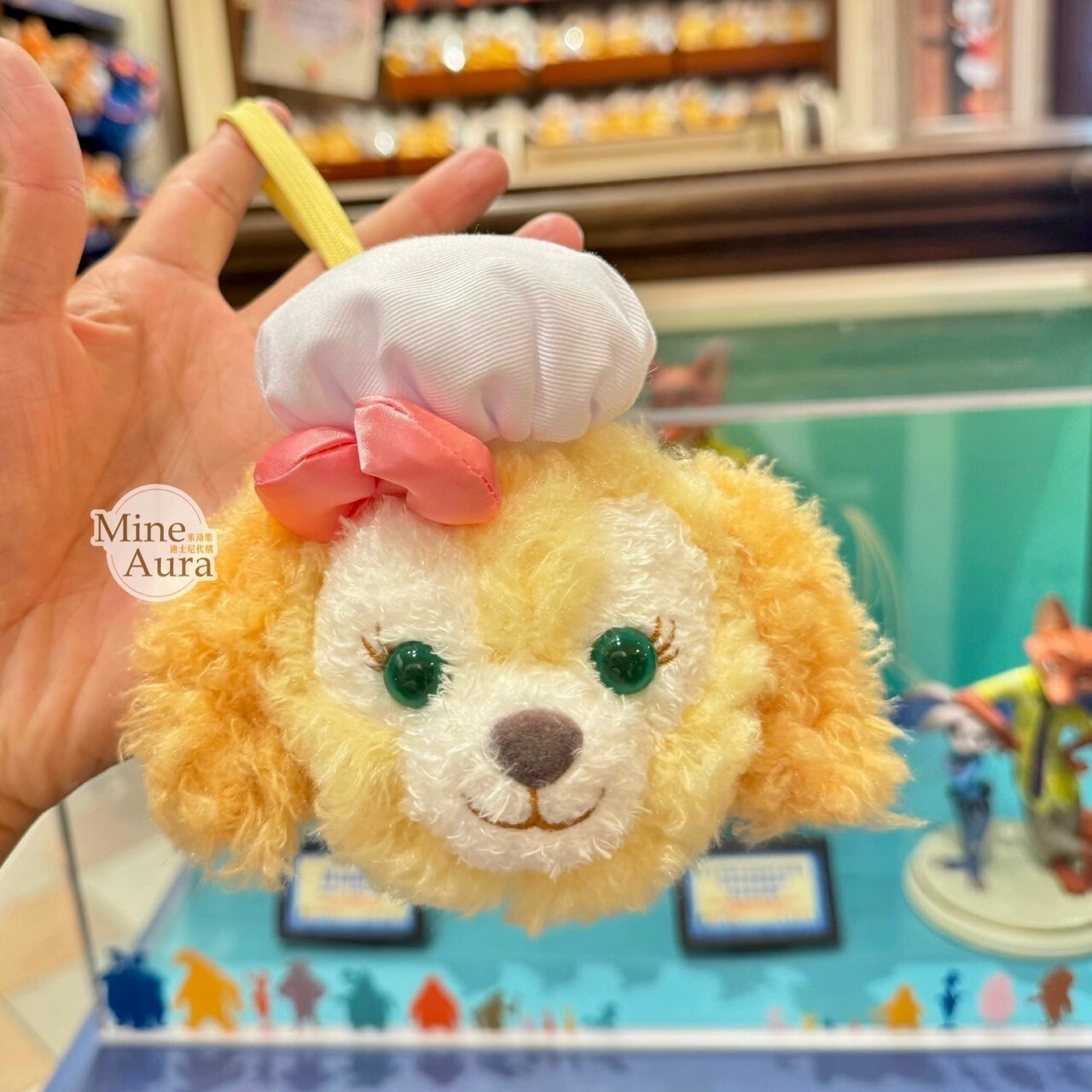 可琦安 餅乾 CookieAnn 絨毛 大頭 造型 鏡子 掛飾 吊飾 -上海迪士尼樂園