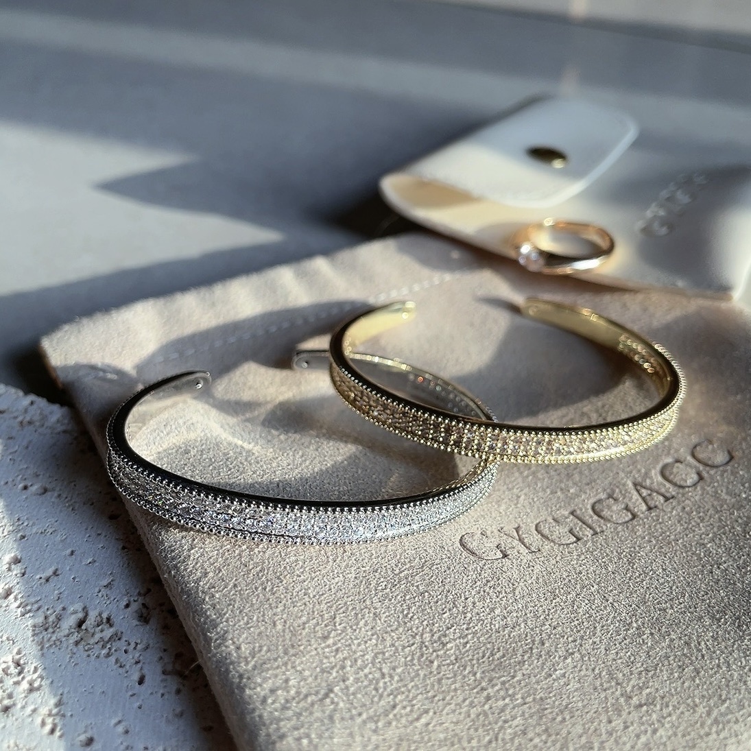 GY alluring18k高奢嵌水鑽開口定製手鐲