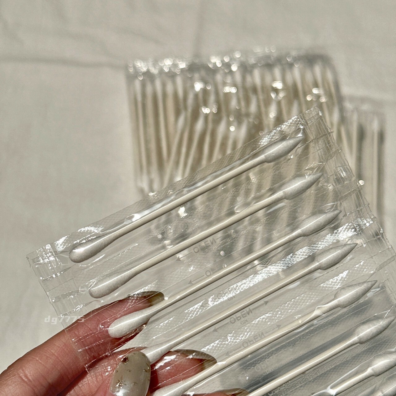 < 生活用品 > 硬軸 雙頭棉花棒 不易斷 200支