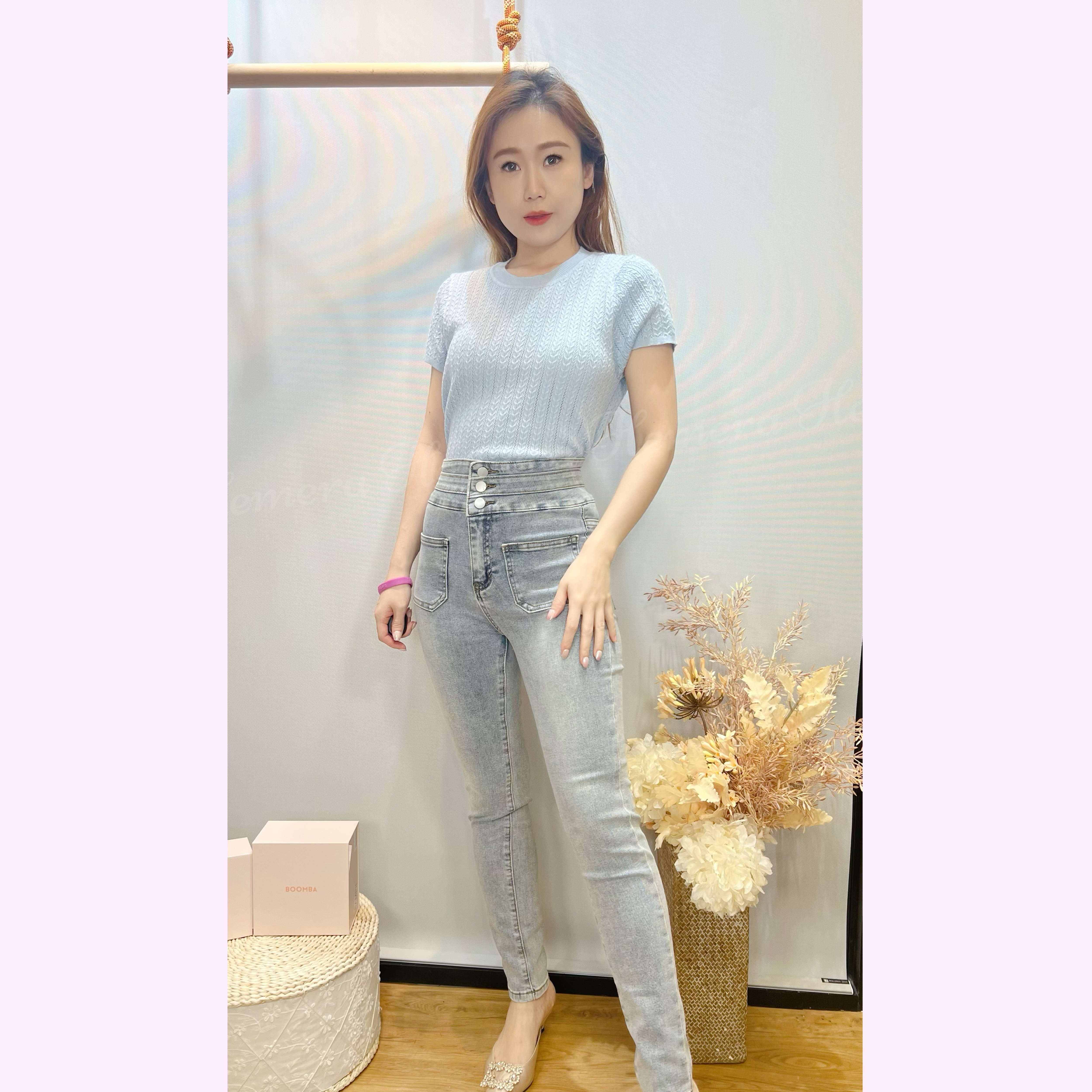 TP24W0525 和平之花立體花紋針織顯瘦上身