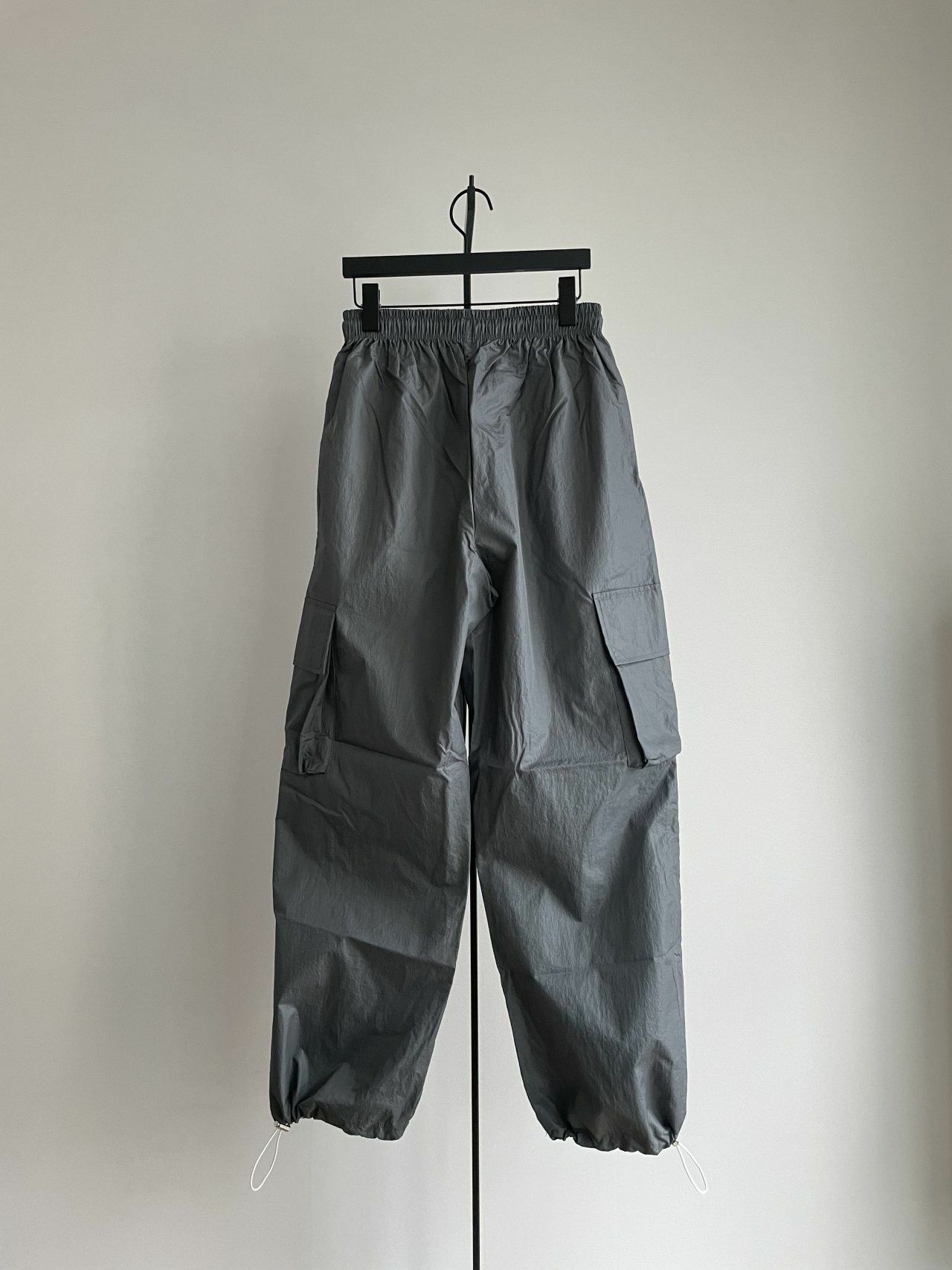 淨色工裝可束腳鬆身褲 MALENKII-062P