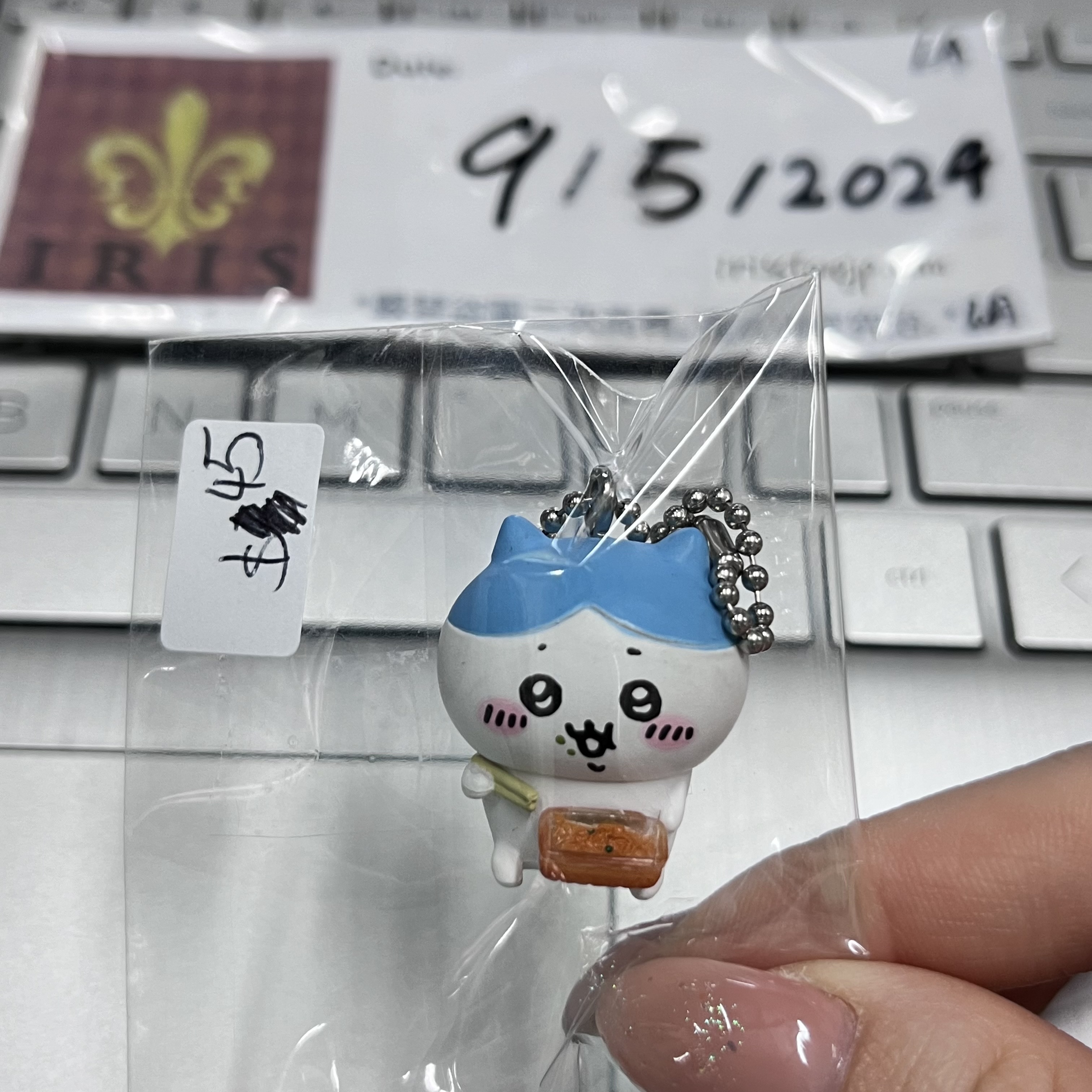 CHIIKAWA 八字貓 掛件