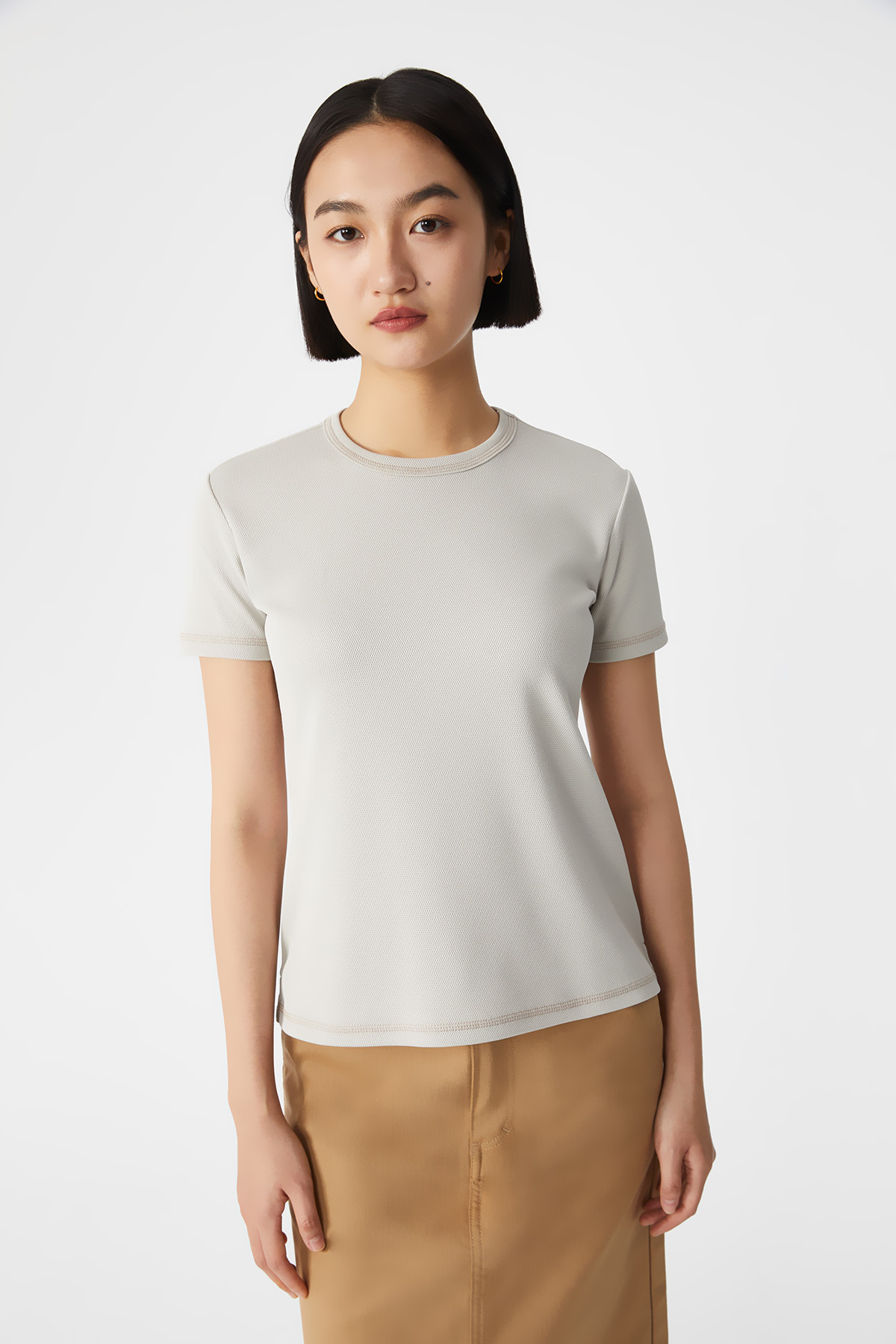 WEEKEND 短袖T-SHIRT 女（淺卡其）