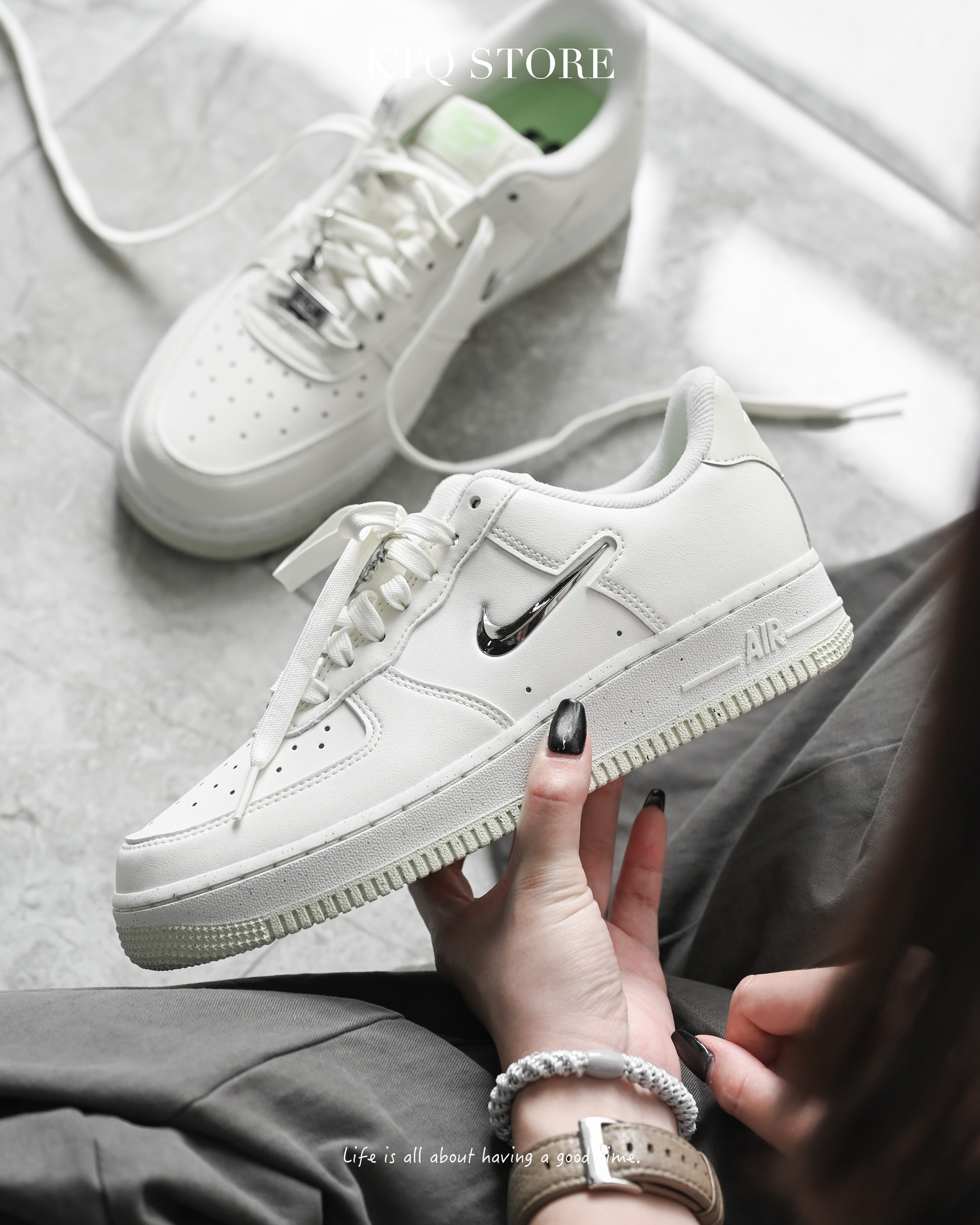 KTQ STORE ‧ Nike Air Force 1 Low Liquid Metal 金屬小勾 液態銀 藍綠 FN8540-100