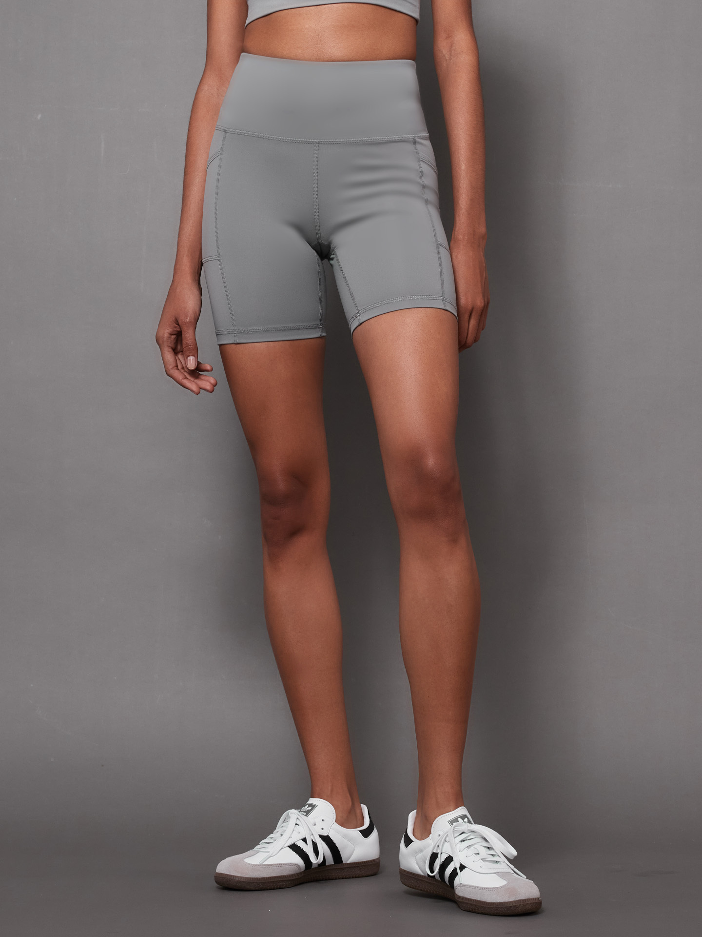 Hugged．It's worth 口袋設計單車褲 - 海鷗灰