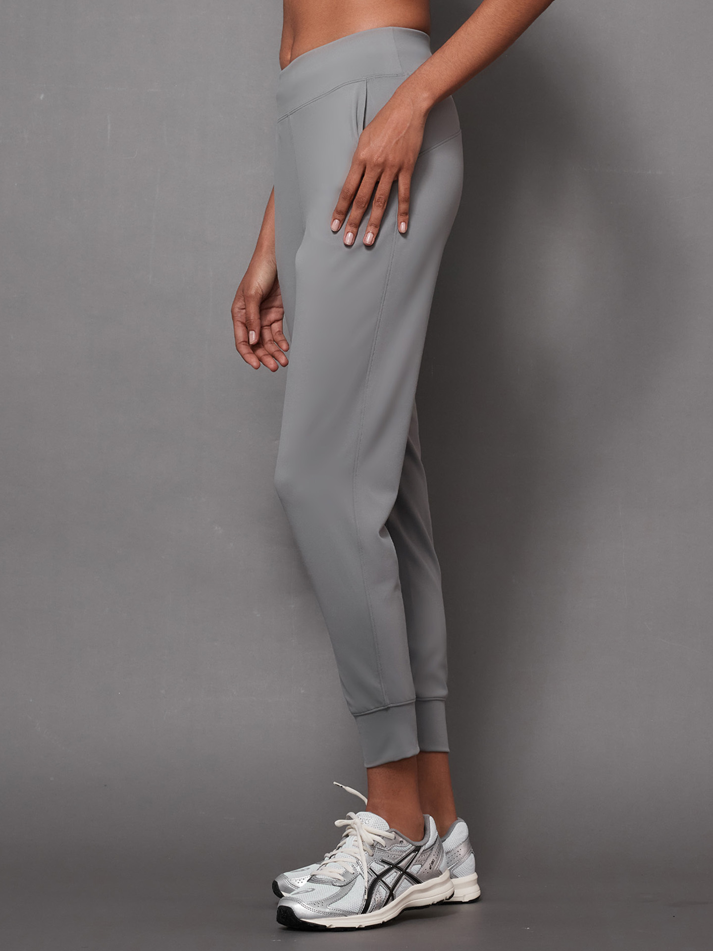 Hugged．You look fantastic 舒適修身運動長褲 - 海鷗灰