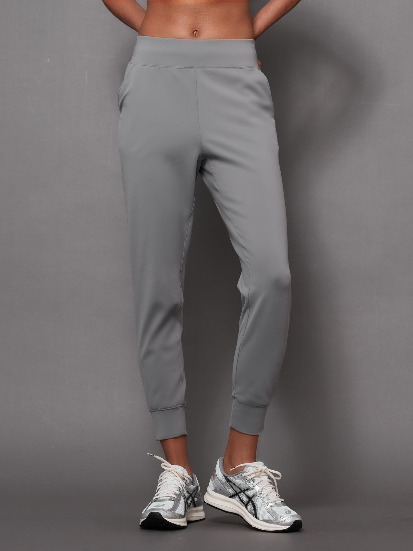 Hugged．You look fantastic 舒適修身運動長褲 - 海鷗灰