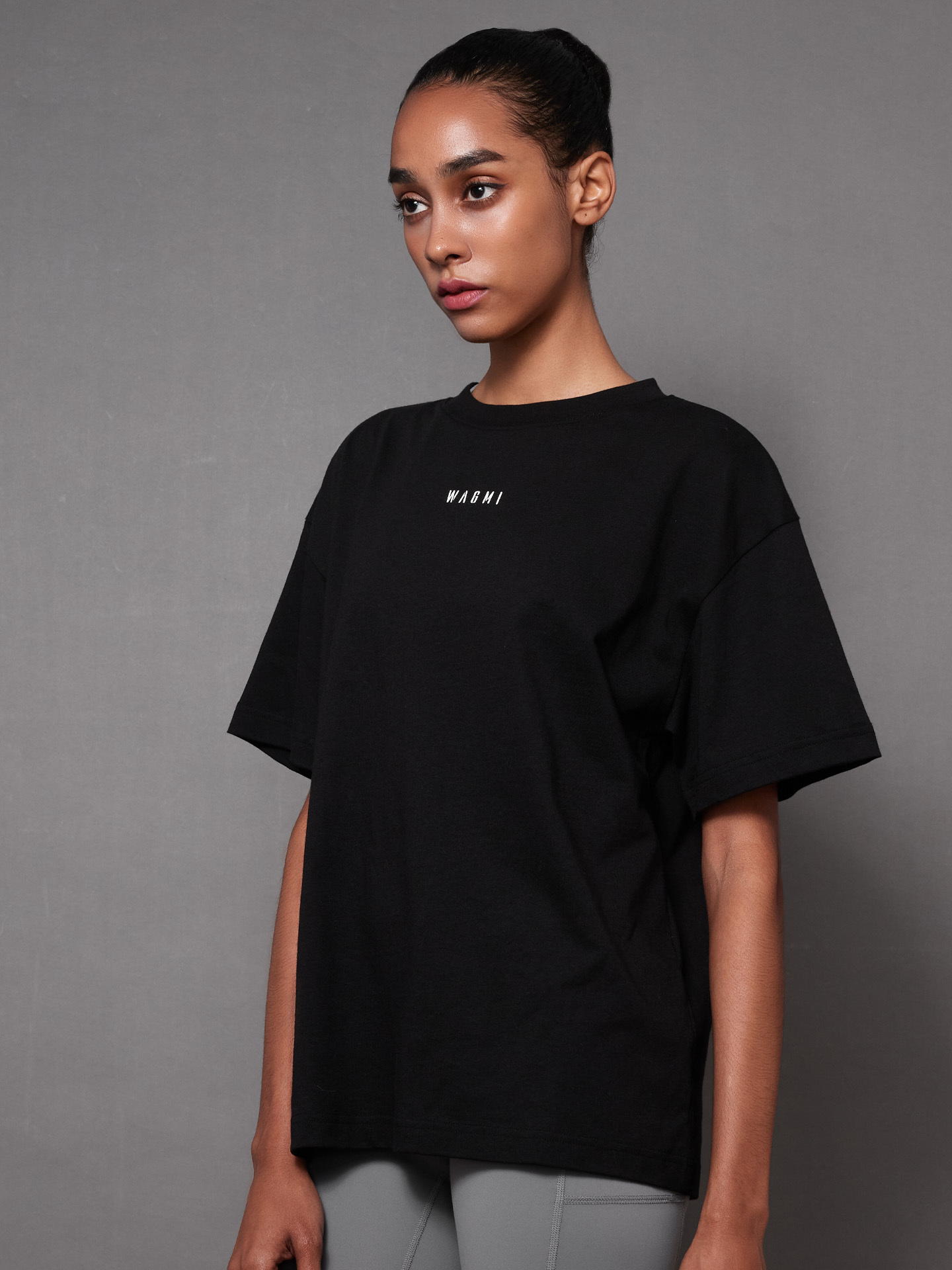 We Are All Gonna Make it 設計師塗鴉寬版T- 午夜黑 女款