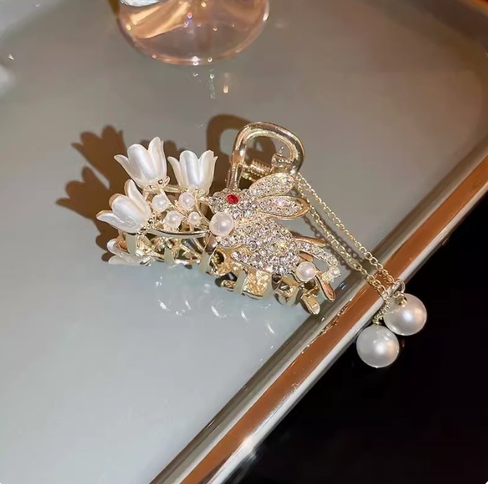 Rhinestone Bunny Pearl Tassel Hair Claw