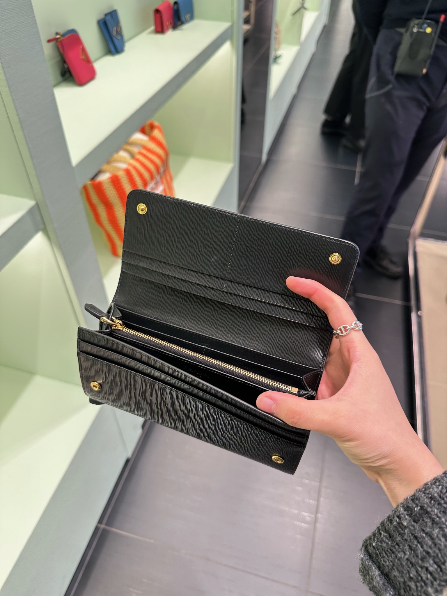 Outlet Prada Long Wallet