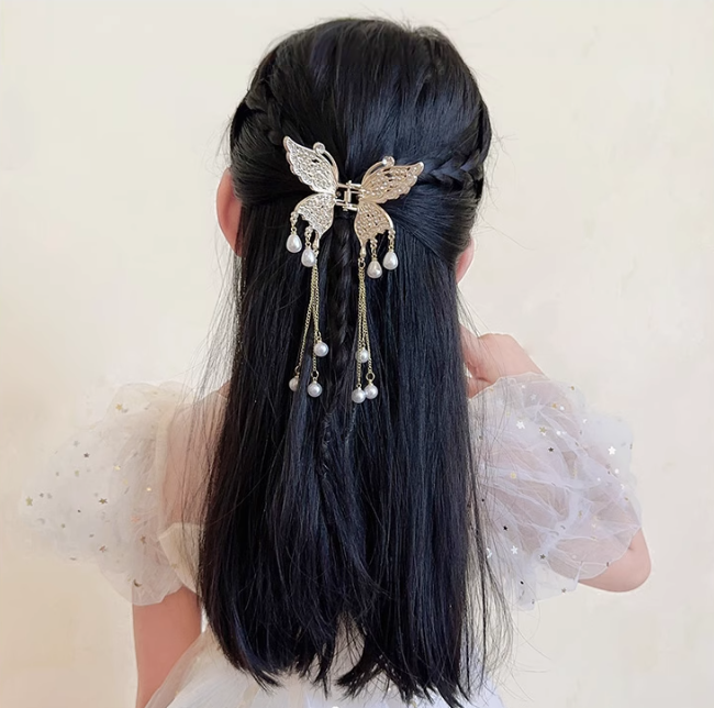 Elegant Half-up Hair Butterfly Tassel Pendant Hair Claw