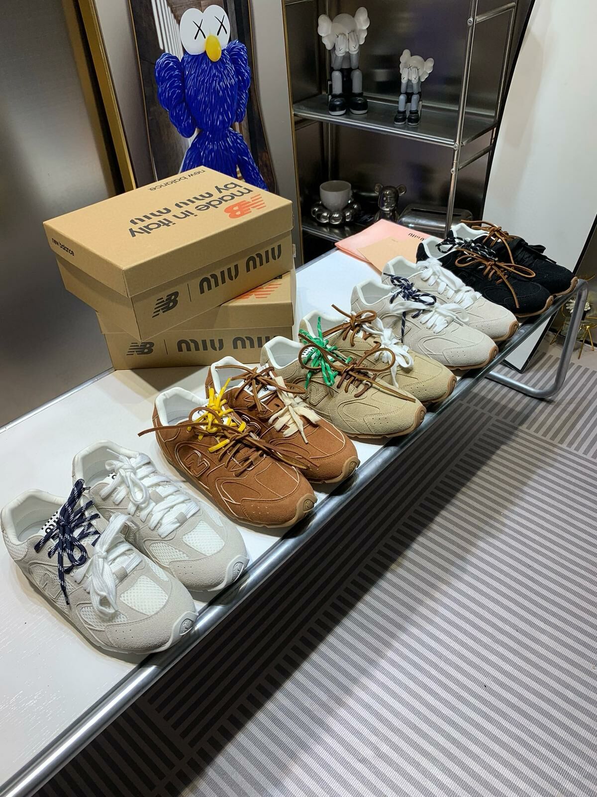 Miu Miu x New Balance聯名款運動鞋👟