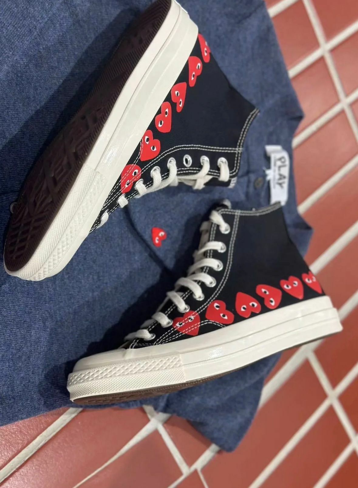 【預購】Comme des Garçons PLAY F050904 男裝高幫鞋（黑色）