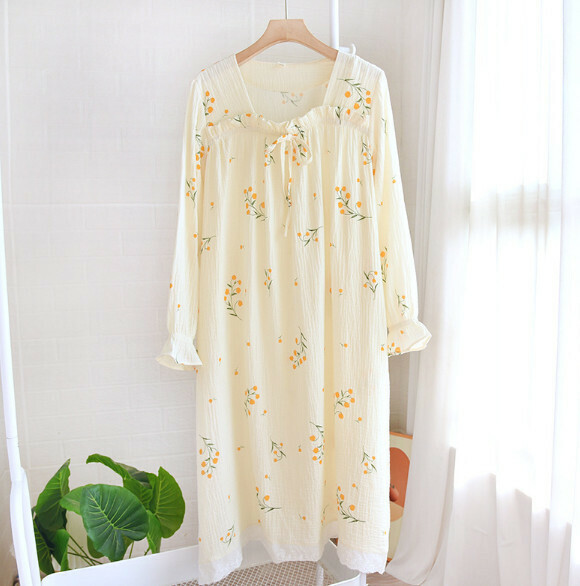 Crepe Square Neck Long Sleeve Nightdress (HLL Bouquet) [M-XL Size] [Contact Customer Service to Confirm Shipping Size After Placing an Order]