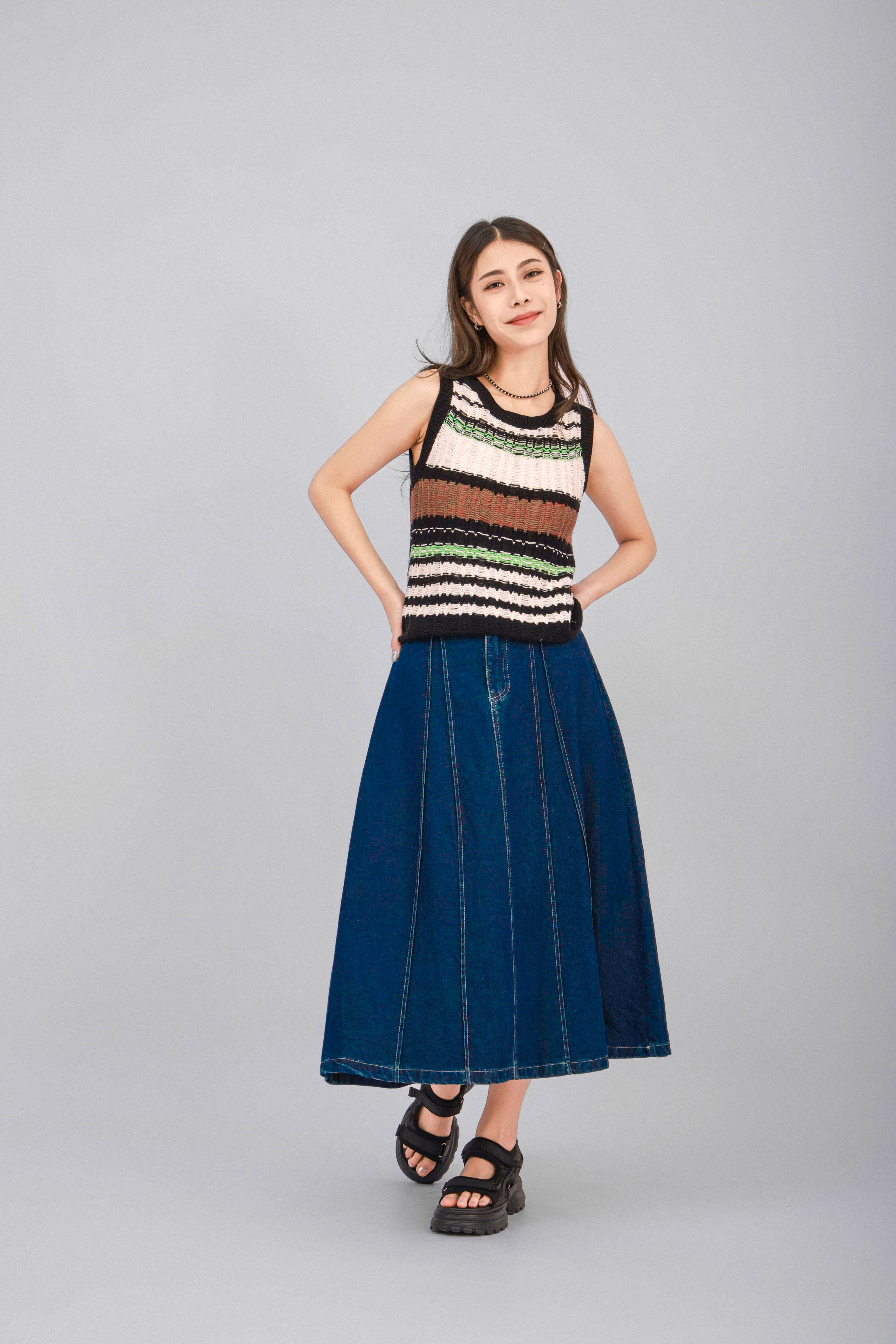 造型 918（上衣＋半截裙）