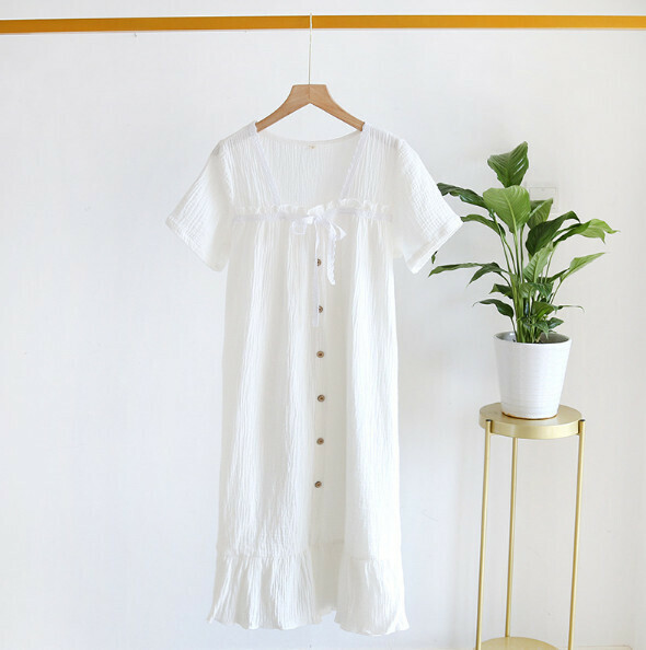 Crepe Short Sleeve Lace Nightdress (LYZ White) [One Size]
