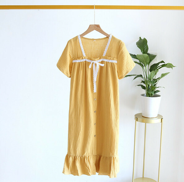 Crepe Short Sleeve Lace Nightdress (LYZ Yellow) [One Size]