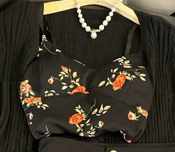 Printed Camisole (Black) (M-4XL) (Contact customer service to confirm size after placing an order) 