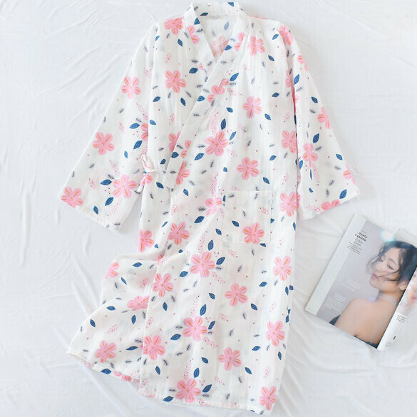 Summer thin double gauze nightdress (white sunflower) [M-L size] [Contact customer service to confirm the shipping size after placing an order]