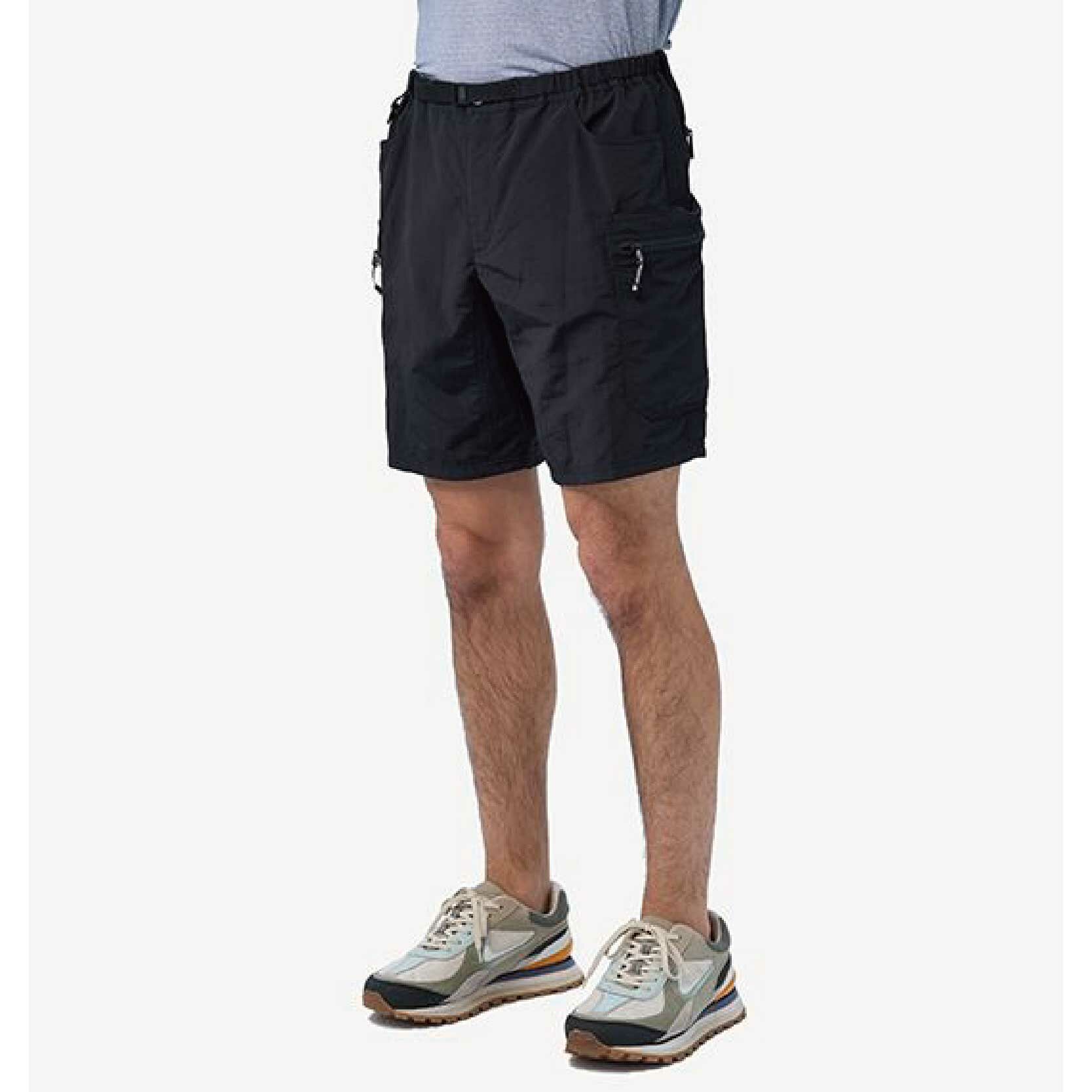 Wildland 荒野 男透氣抗UV多口袋工裝短褲 男款(黑、綠) 抗UV/防潑水/短褲/登山/旅遊/日常/出國/戶外 20WB21390