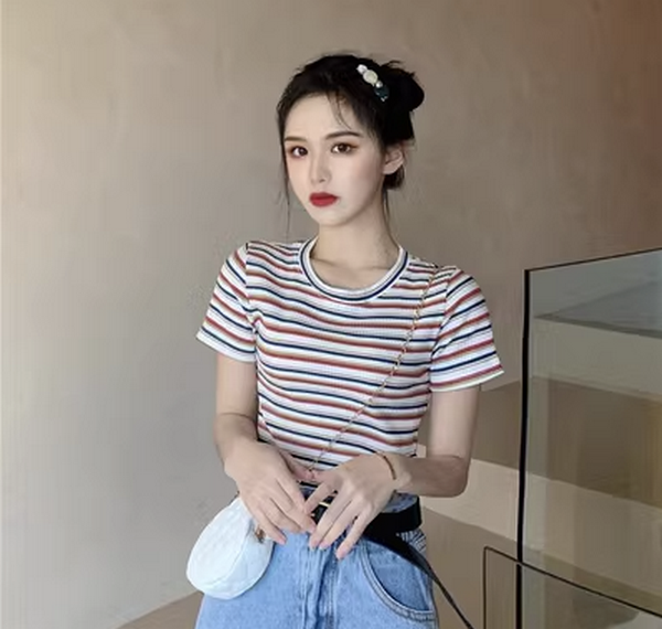 Slim Spring Cropped T-Shirt with Red & Blue Stripes (Size: One Size)