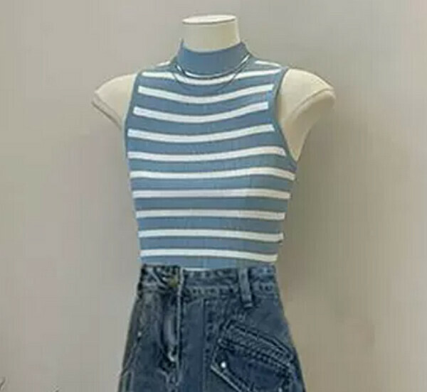 Fashionable Slimming Striped Vest #Single Piece (Off-White) (M-4XL) (Contact customer service to confirm size after placing an order) 