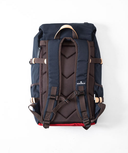 TRUCKS DOUBLE BELT ADMIX DAYPACK