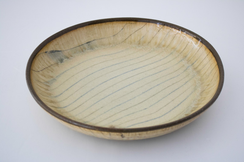 +g 日野明子選品-七尾佳洋 白釉揉色9吋皿