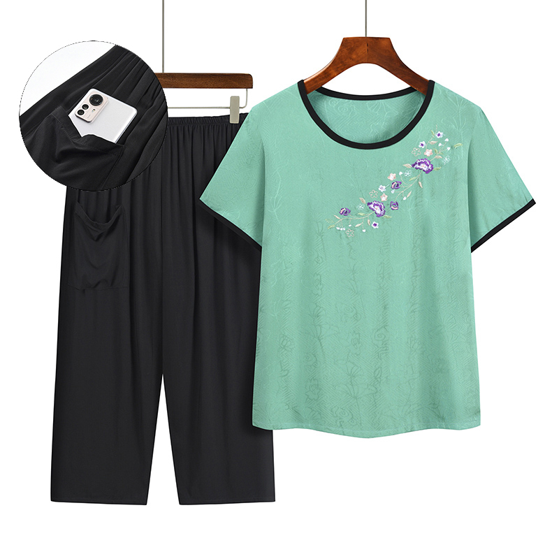 Middle-aged and elderly mom short-sleeved suit (XL-4XL light blue) [After placing an order, please contact customer service to confirm the shipping size]