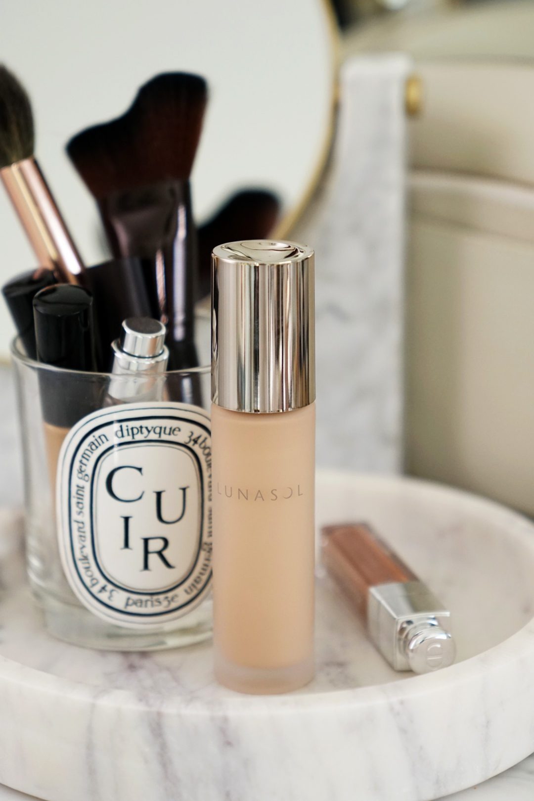 現貨專區| LUNASOL 水潤光粉底液