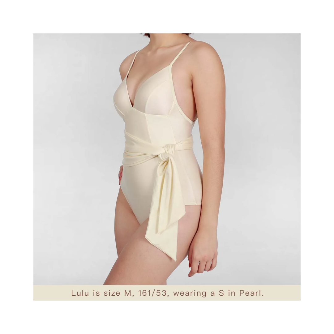 ▲LeReve AIRise 法式美型空氣連身泳裝 珍珠白