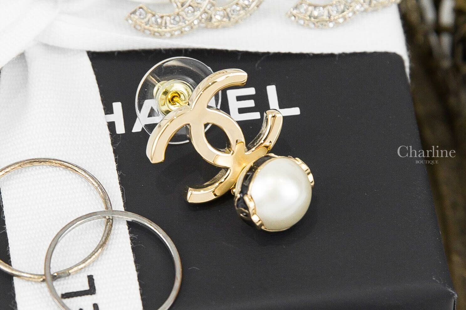 Chanel Stud Earrings 金色CC黑色線條珍珠垂墜耳環