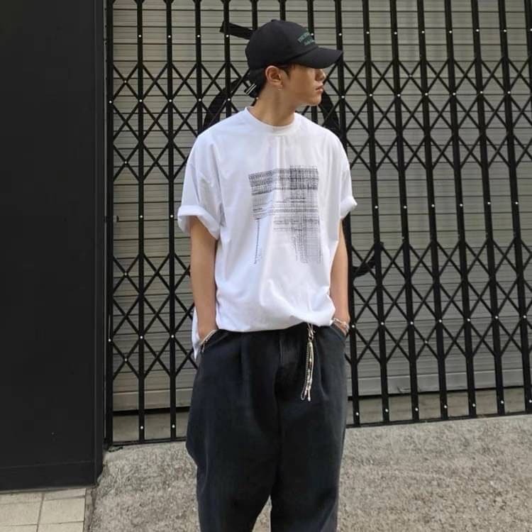 #11108 藝術風亂碼塗鴉短T