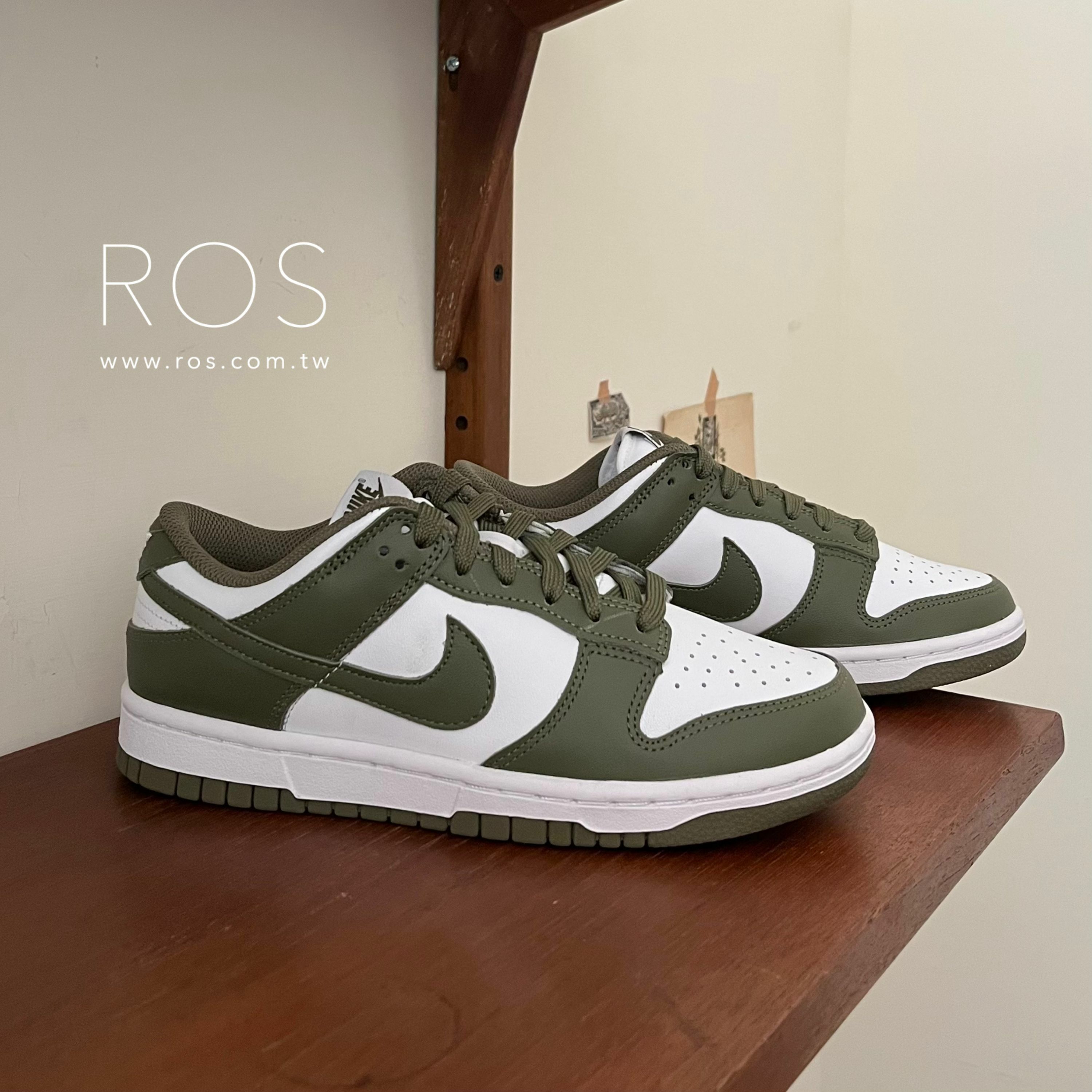 Nike Dunk Low 橄欖綠 (女款)
