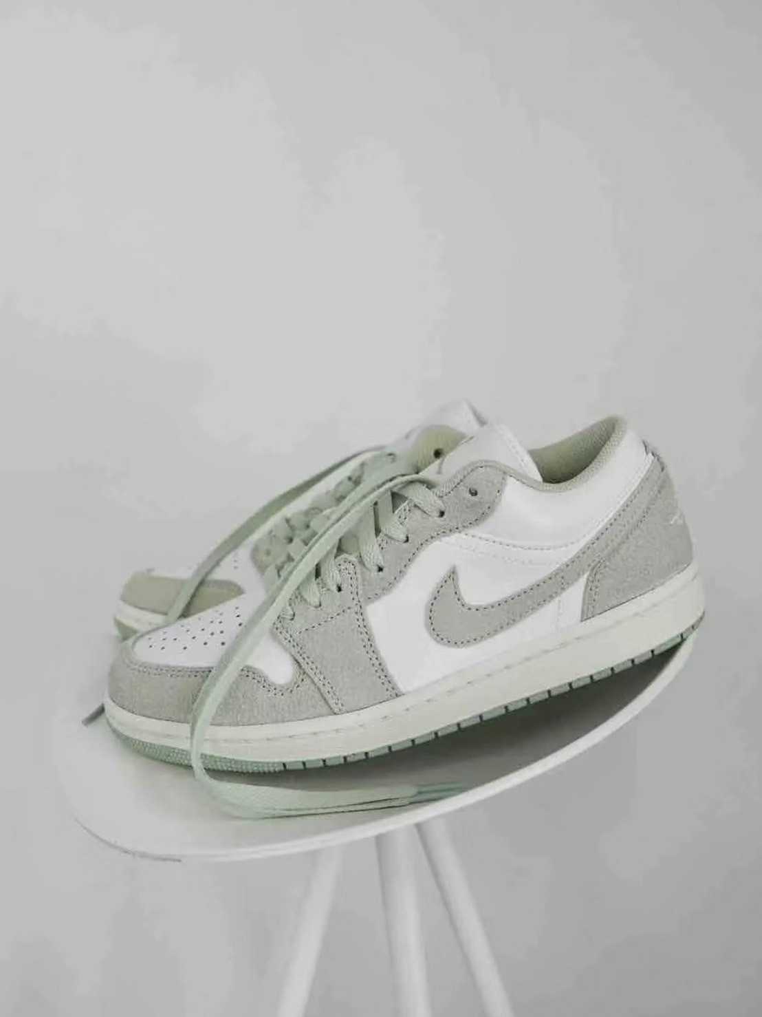 Air Jordan 1 Low SE 薄荷綠