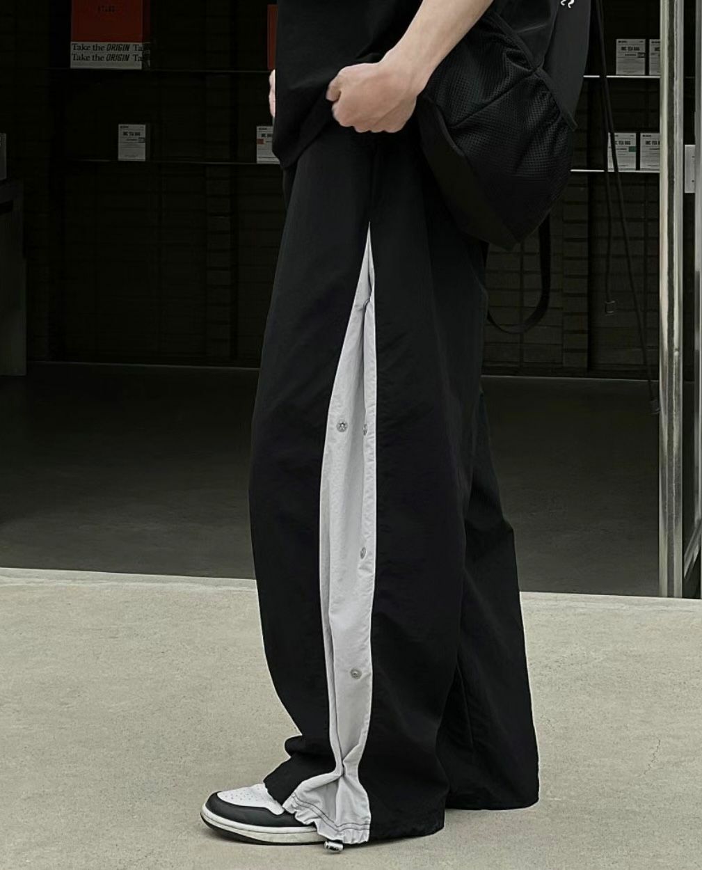 拼色鈕扣鬆身褲 P2363