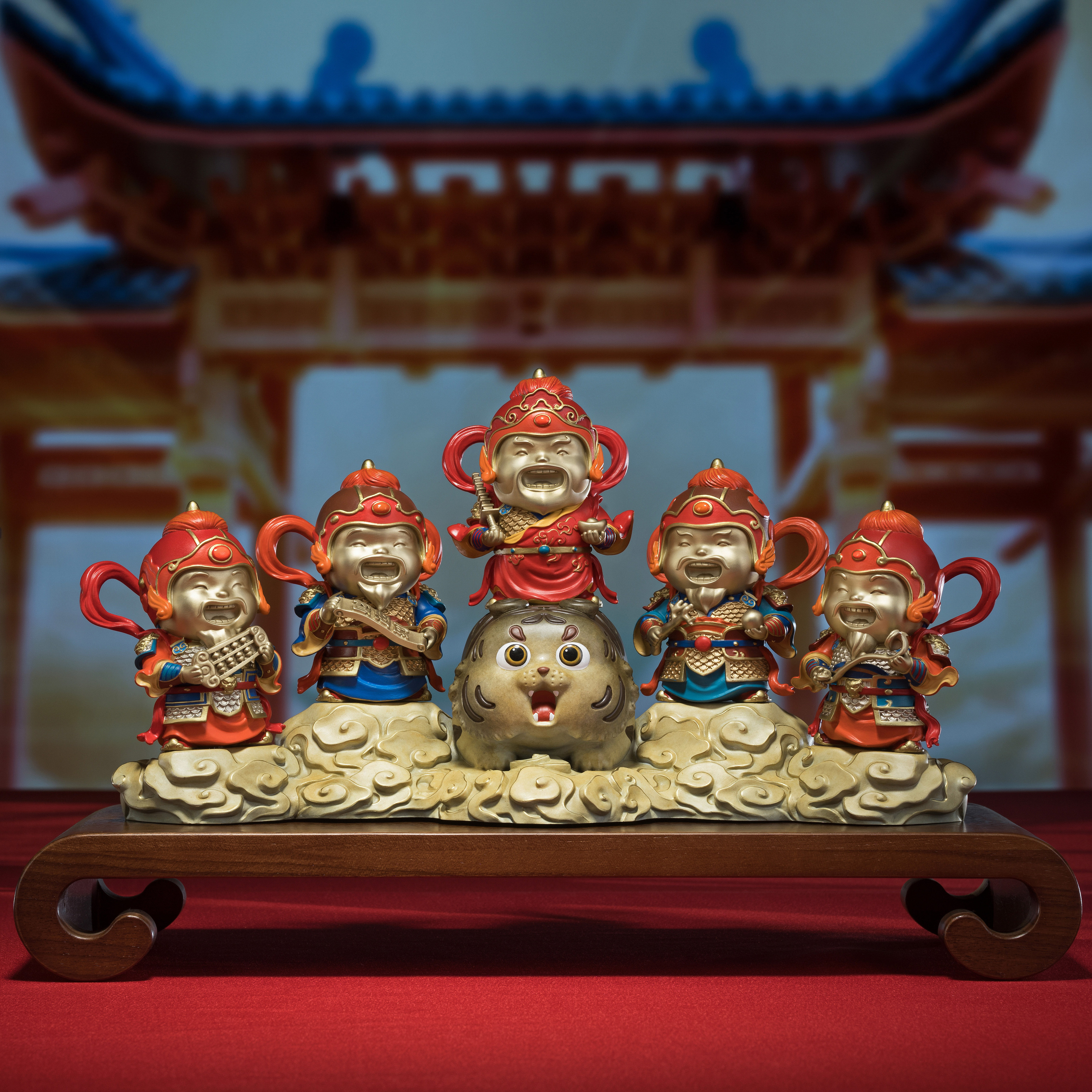 五路財爺笑呵呵