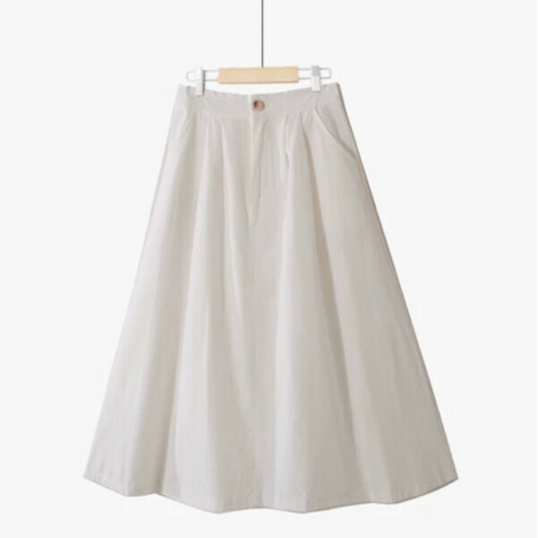 Simple Button Pocket Skirt [White-Size Elastic Waist]
