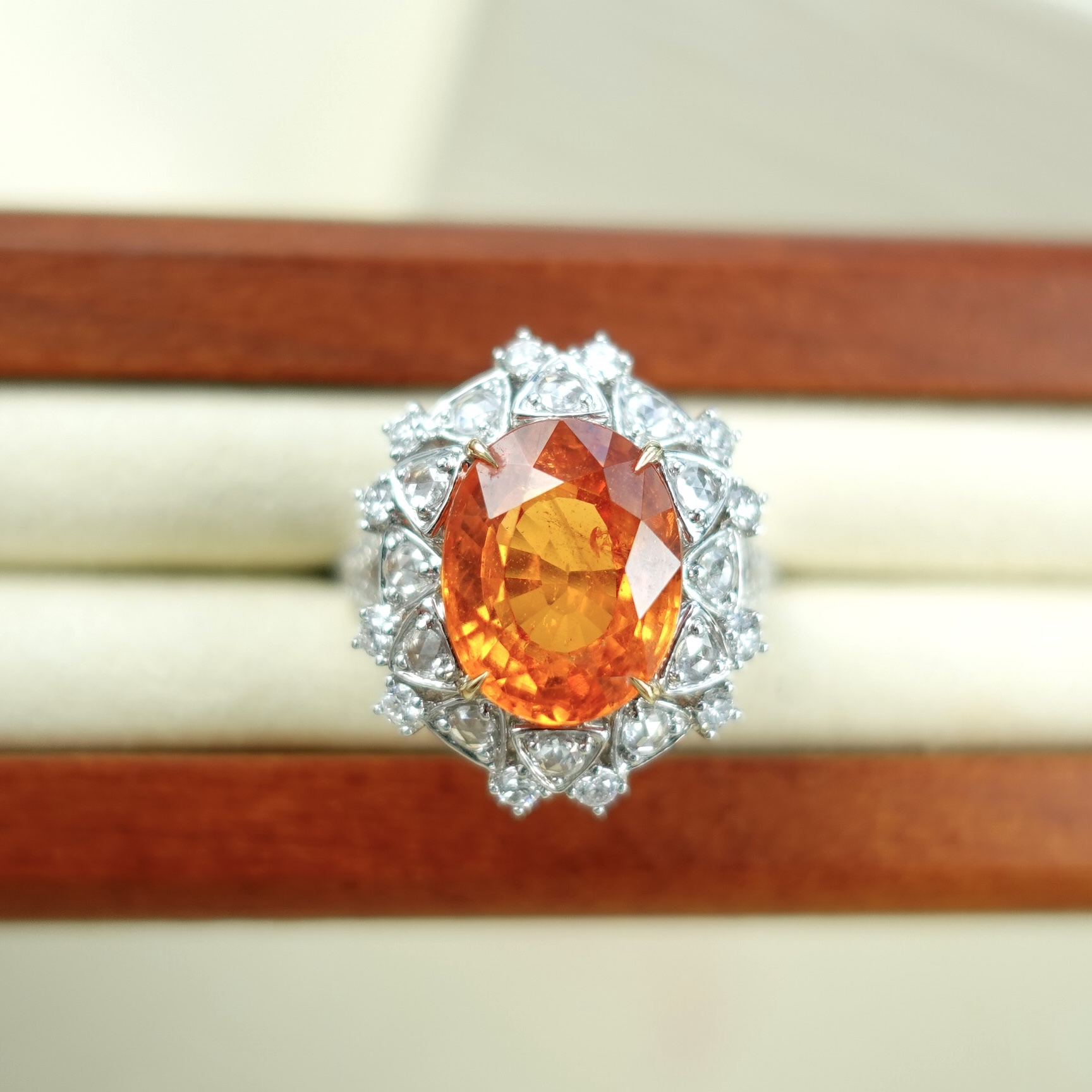 6.2ct芬達石18K金鑽石戒指 (帶GUILD證書）