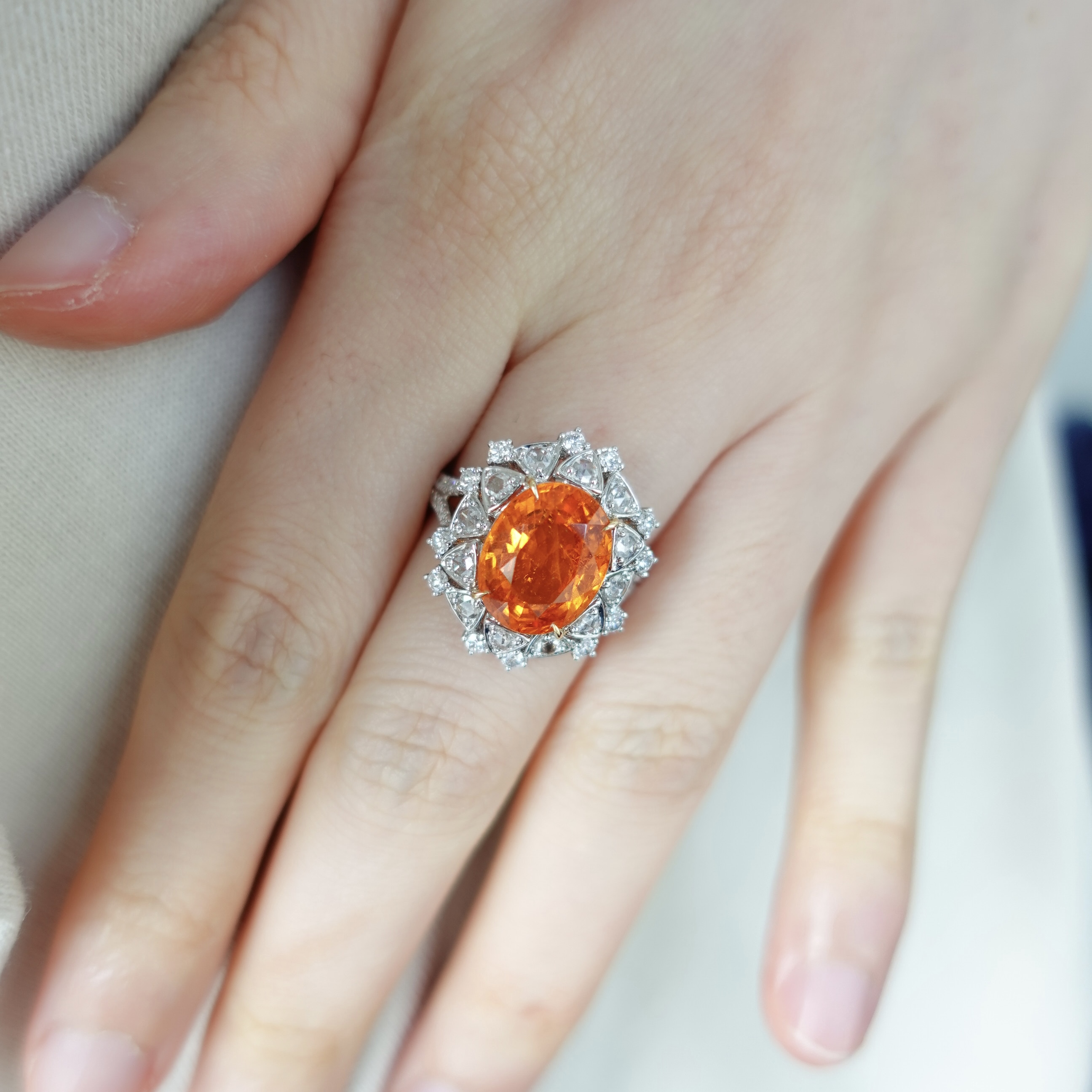 6.2ct芬達石18K金鑽石戒指 (帶GUILD證書）