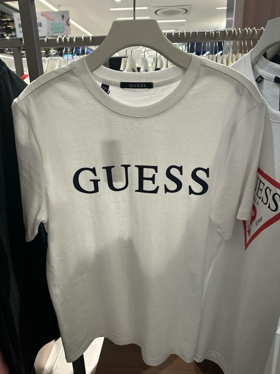 [S] GUESS MEN'S BIG GUESS PRINT SHORT SLEEVE T-SHIRT,WHITE, MO2K9430-WHT [FINAL SALE] (SGU549)