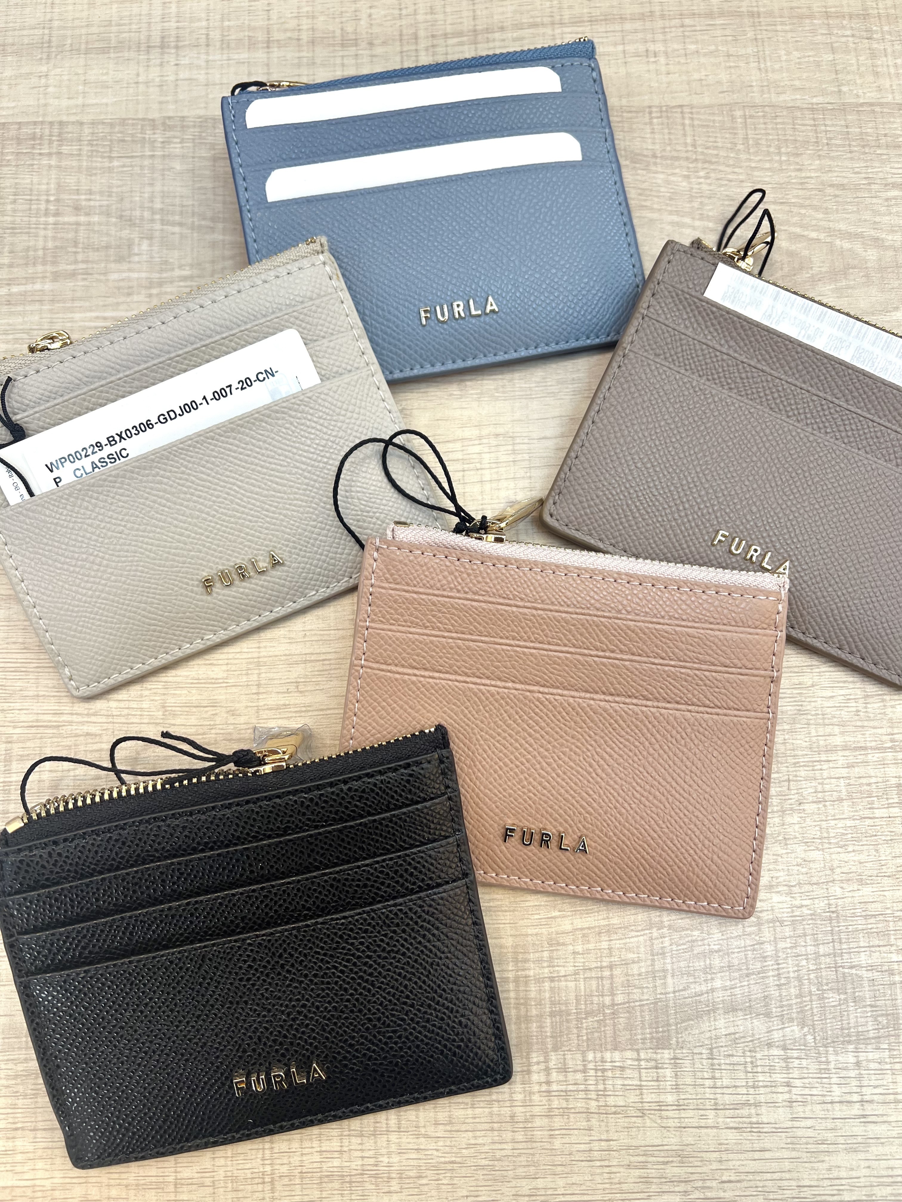 Furla Top Zip Card Case