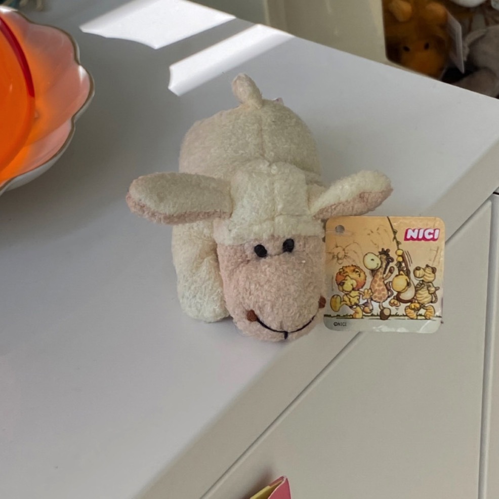 《51139》毛絨羊咩咩軟軟的磁鐵