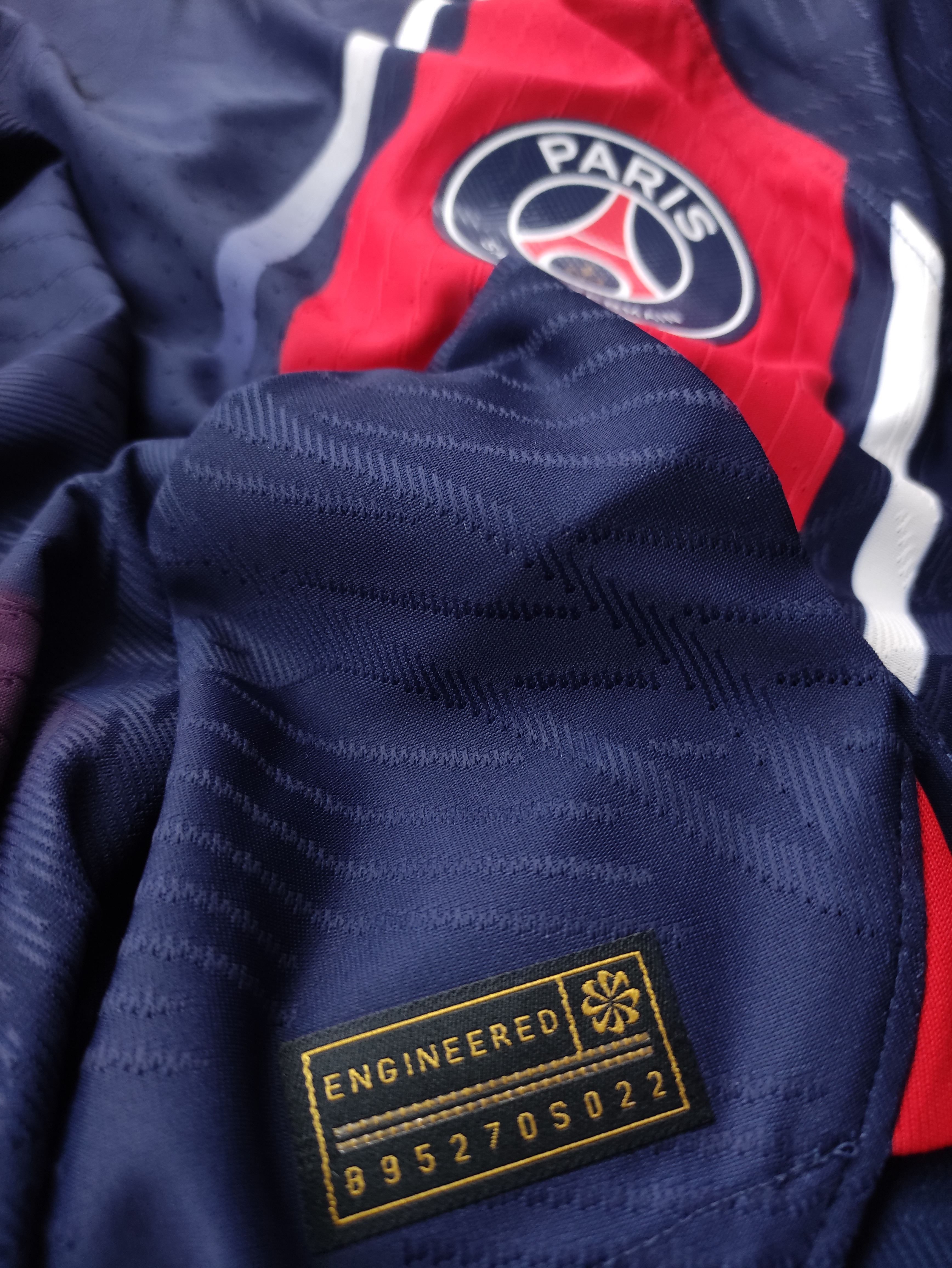 23-24巴黎聖日耳門主場麥巴比球員版球衣