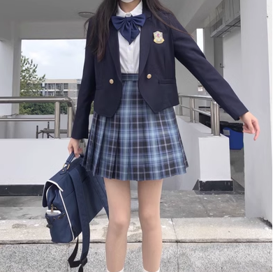 熱賣短款徽章長袖西服女外套(紺色)(尺碼:S-XL)(下單後聯絡客服確認發貨尺碼)