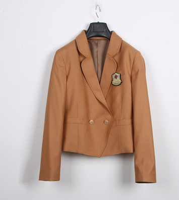 熱賣短款徽章長袖西服女外套(駝色)(尺碼:S-XL)(下單後聯絡客服確認發貨尺碼)