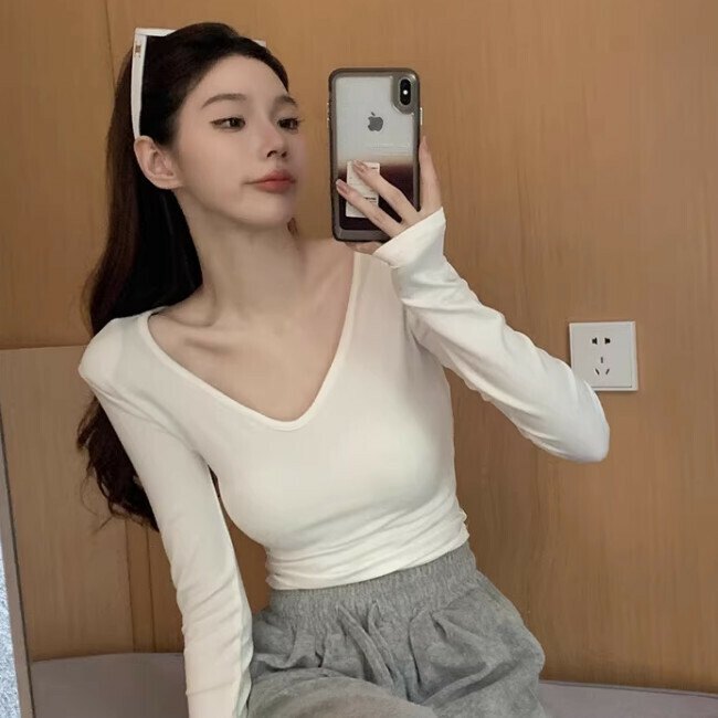 Hot Selling V Neck Long Sleeve T-Shirt (One Size) (White)