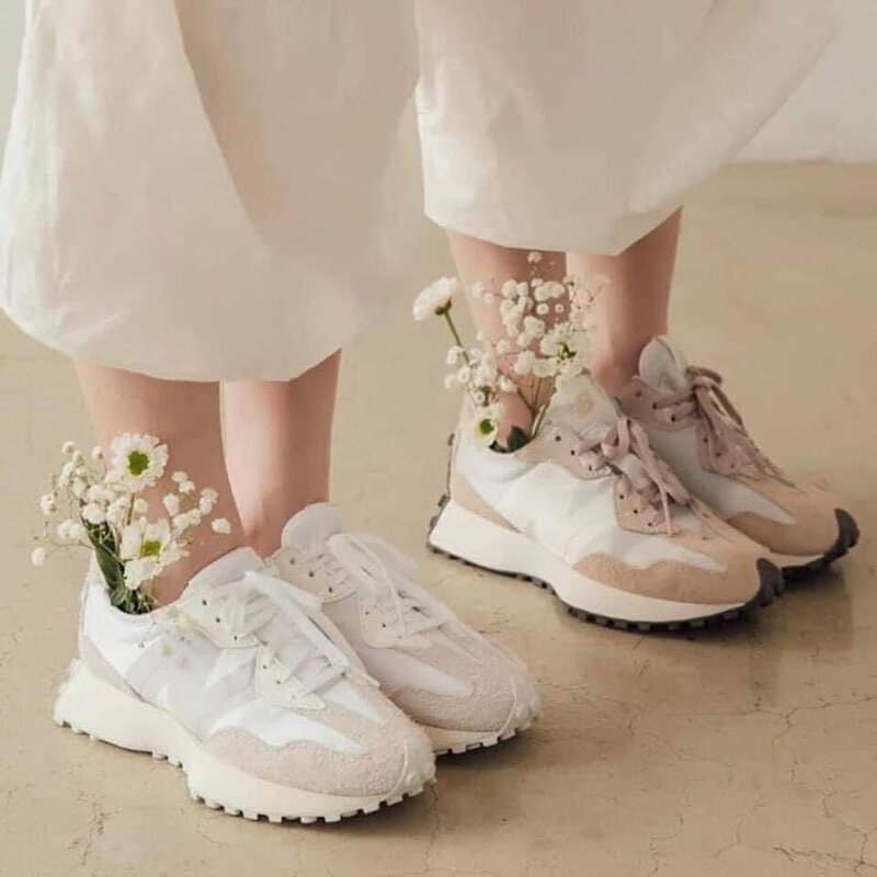 NEW BALANCE 327 灰白絲綢 [限時勁減!!]